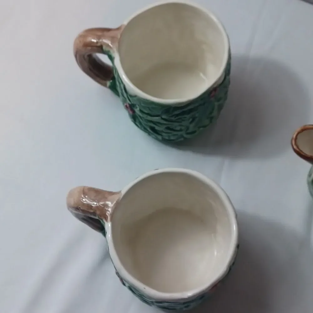 Nantucket Vintage Rare 5 Piece Holly Ceramic Tea Set